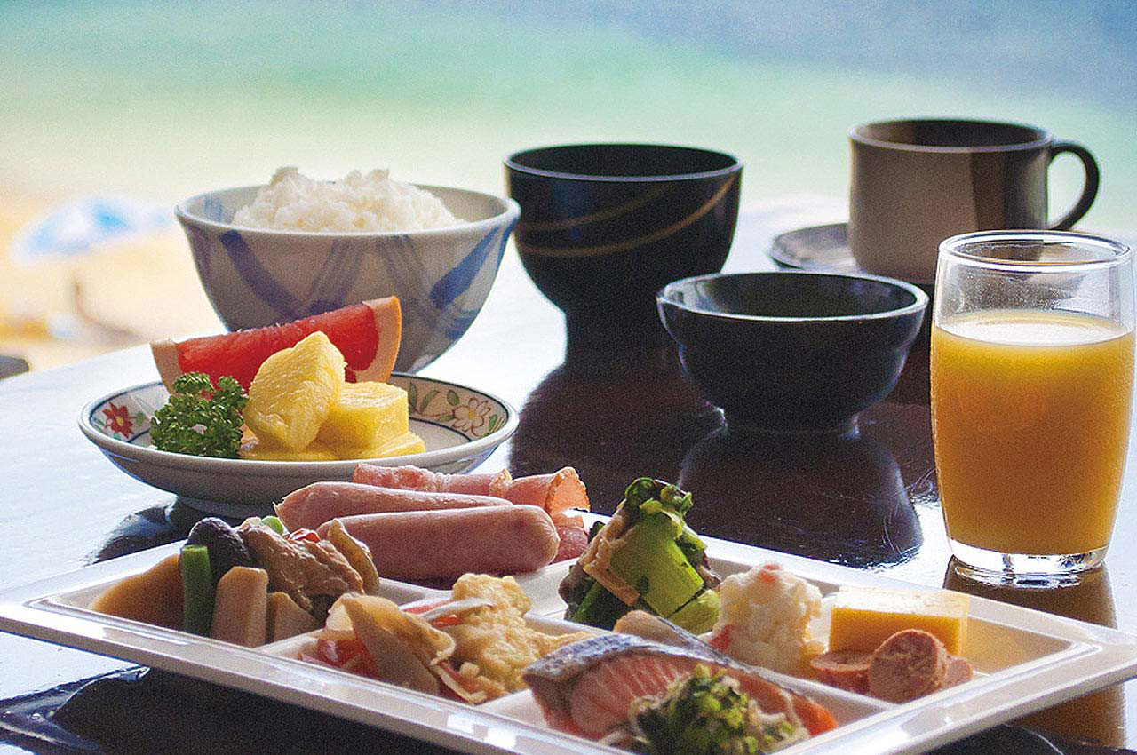 日本料理・琉球料理 七福 朝食バイキング